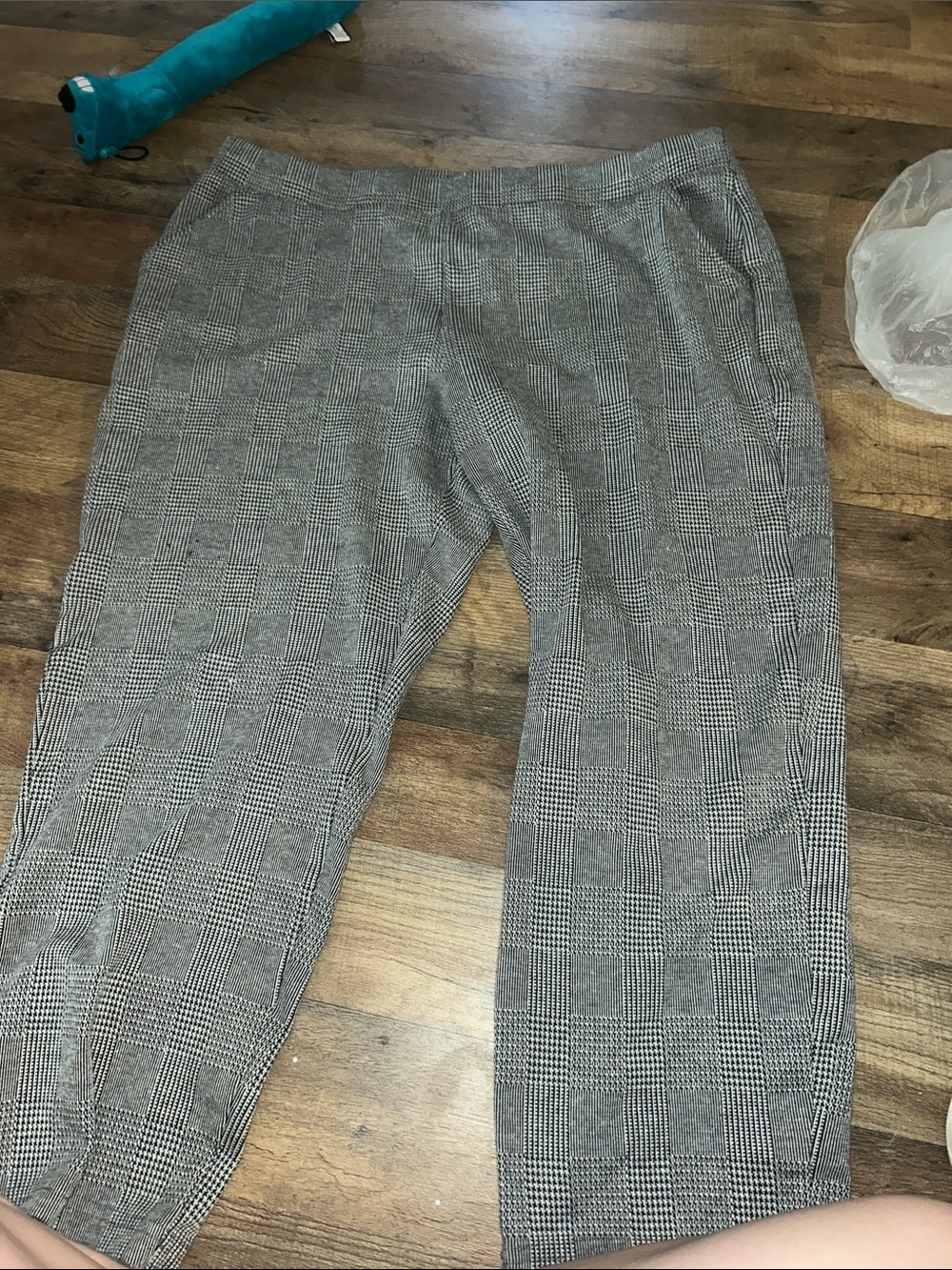Cathy Daniels Black & White Glen Plaid Dress Pants